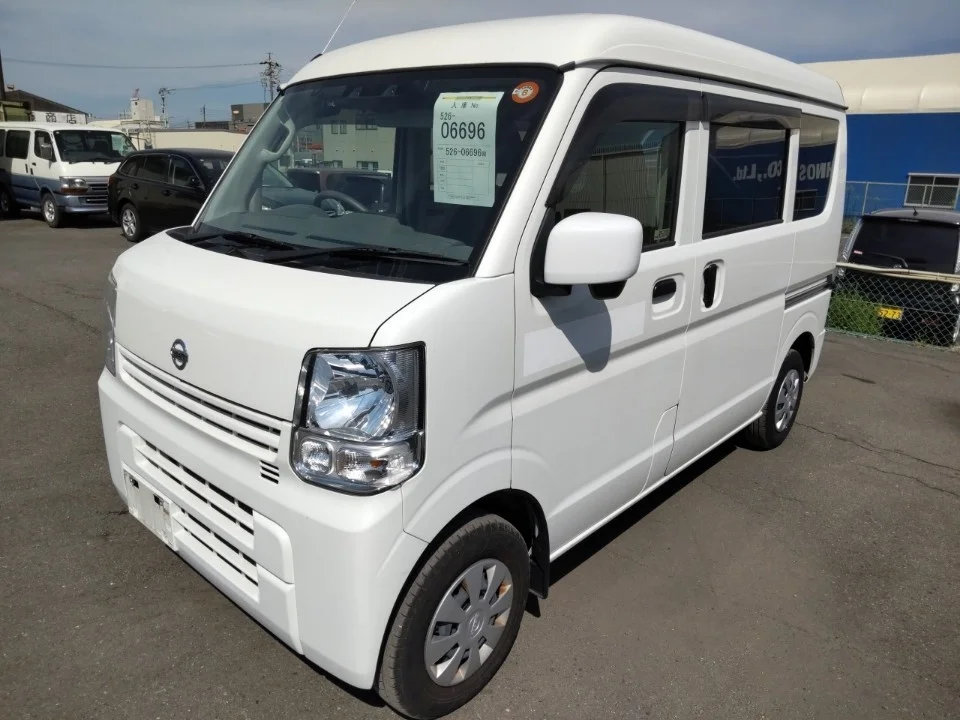 Nissan NV100 Clipper DR17V 2022